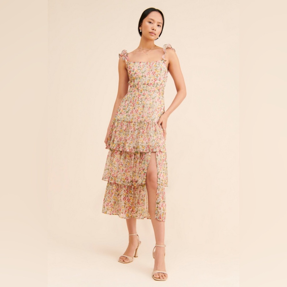ASTR the Label Tie Back Floral Maxi Dress